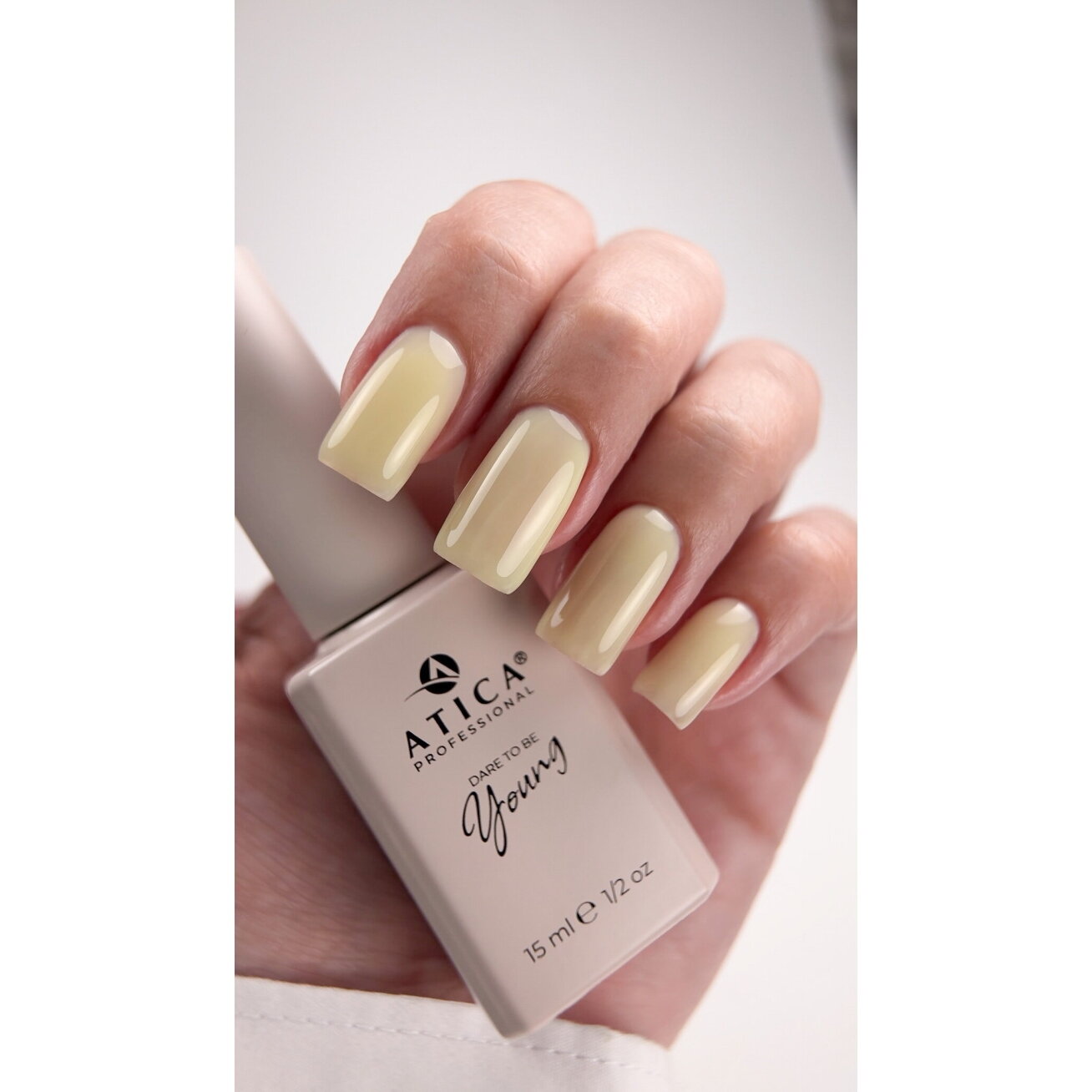 Atica skystas poligelis YELLOW 09, 15ml 1 Atica skystas poligelis YELLOW 09, 15ml 1