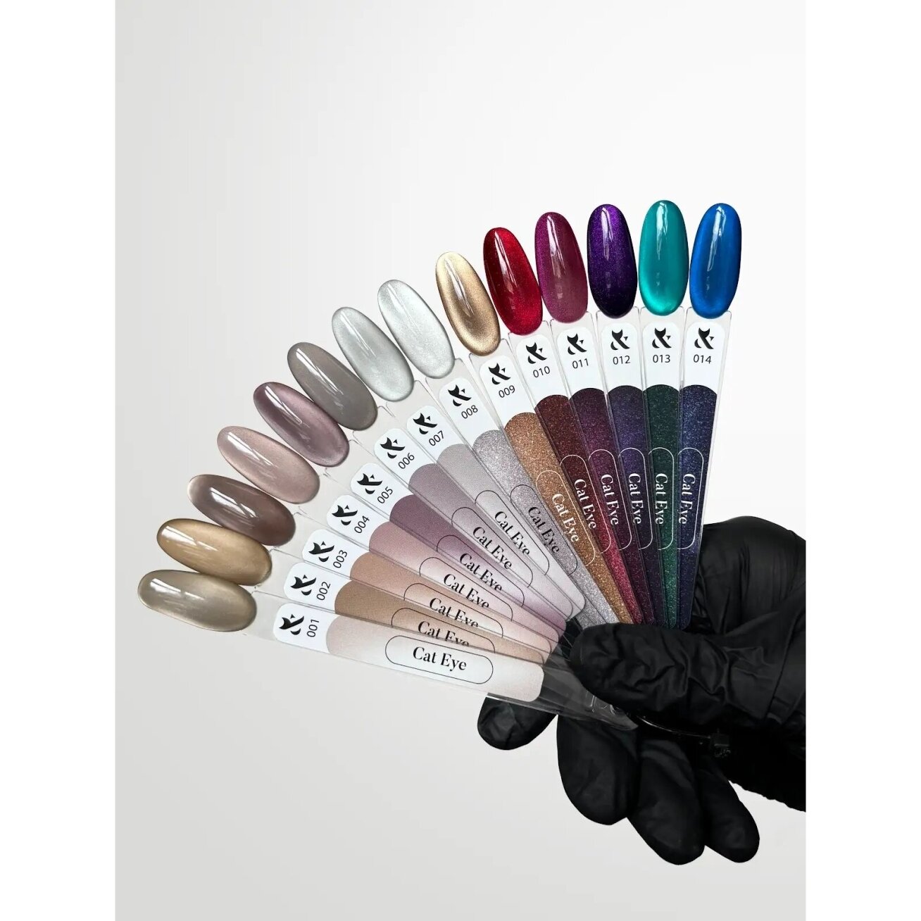 F.O.X Cat Eye Nr. 009 Gelinis lakas su katės akies efektu 7 ml 1 F.O.X Cat Eye Nr. 009 Gelinis lakas su katės akies efektu 7 ml 1