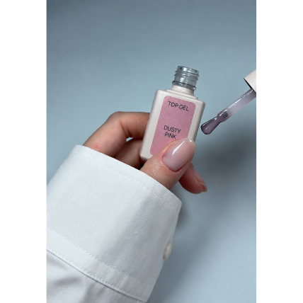 Viršutinis gelinio lakavimo sluoksnis Top Dusty Pink Coat, 15 ml 2 Viršutinis gelinio lakavimo sluoksnis Top Dusty Pink Coat, 15 ml 2